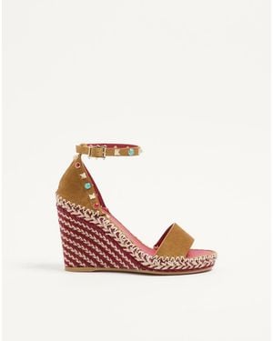 Valentino Garavani Rockstud Double Wedge Sandal - Pink