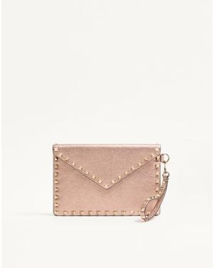 Valentino Garavani Rockstud Laminated Grainy Calfskin Clutch Bag - Natural