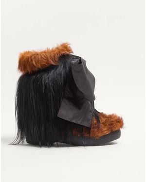 Valentino Garavani Snowish Fur Ankle Boot - Black