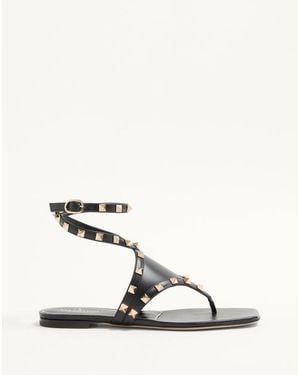Valentino Garavani Rockstud Calfskin Thong Sandal - Natural