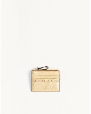 Valentino Garavani Rockstud Laminated Grainy Calfskin Card Holder With Zip - Natural