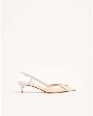 Valentino Garavani Vlogo Signature Patent Leather Slingback Pump 40Mm 35.5 - Natural
