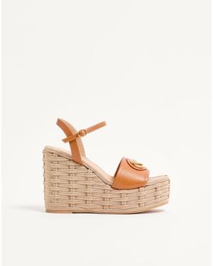 Valentino Garavani Vlogo Signature Wedge Sandal - Natural
