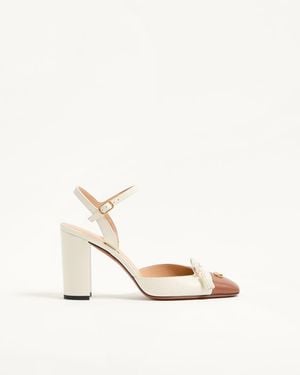 Valentino Garavani Valet Du Roi Court Shoes - Natural