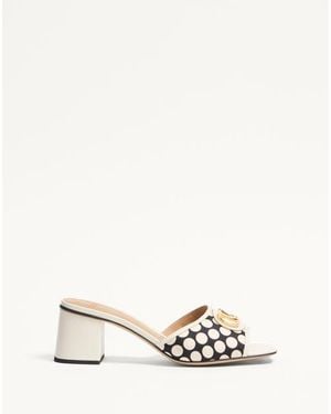 Valentino Garavani Vlogo Signature Slide Sandal - Natural