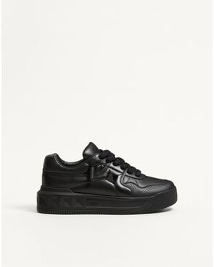 Valentino Garavani One Stud Xl Nappa Leather Low-top Trainer - Black