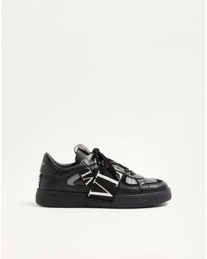 Valentino Garavani Low-Top Calfskin Vl7N Trainer With Bands 38 - Black
