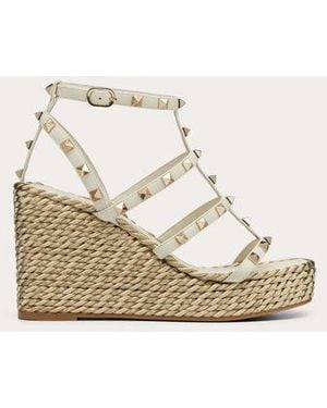 Valentino Garavani Sandalo Zeppa Rockstud - Neutro