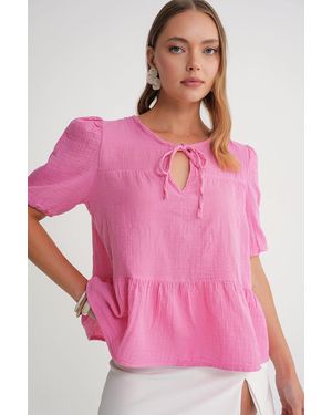 MixRay Textured Muslin Crew Neck Blouse With Binding Detail - Pink