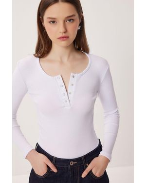 Happiness İstanbul Slim Fit U Collar Long Sleeved Blouse - White