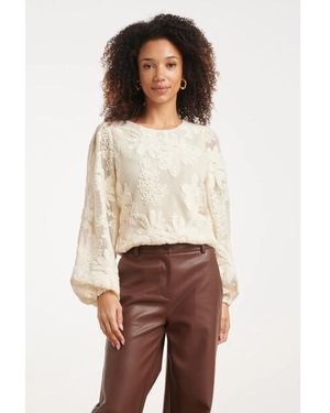 Smashed Lemon Mesh Top Met 3D Bloemenborduursel - Wit