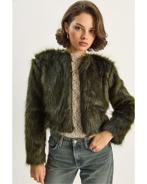 Bianco Lucci Boxy Crop Faux Fur Coat - Green