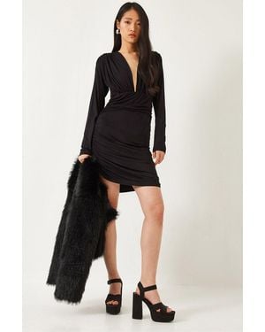 Bianco Lucci Bodycon Mini Dress With Ruched Detail And V-Neck - Black