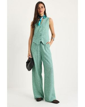 Bianco Lucci V-Neck Vest And Wide Leg Trousers Two-Piece Coord Set - Green
