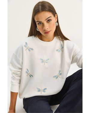 Bianco Lucci Dragonfly Embroidered Crew Neck Sweatshirt - White