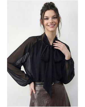 Bianco Lucci Choker Kraag Chiffon Blouse Met Strikdetail - Zwart