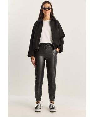 Bianco Lucci Faux Leather Jogger Trousers With Tie Closure - Black