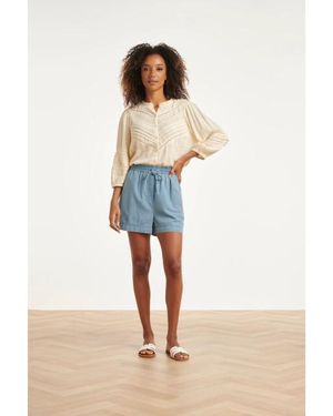 Smashed Lemon Lichtblauwe Tencel Shorts Met Elastische Taille