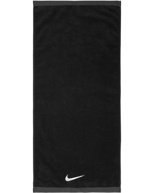 Nike Fundamental 2024 Handdoek (zwart)