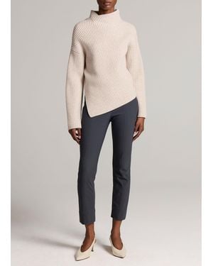 Vince Stitch Front Seam Ponte Legging - White