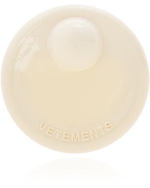 Vetements Brooch With Logo - Natural