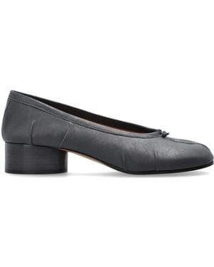 Maison Margiela Heeled Shoes With 'Tabi' Cut-Out - Grey
