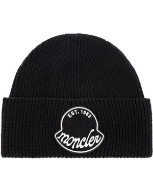 Moncler Wool Beanie With Logo Patch - Black