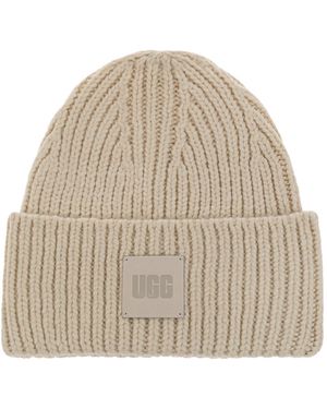 UGG Beanie With Logo Patch - Natural