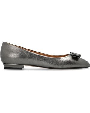 Ferragamo "Varina" Ballerinas - Grey