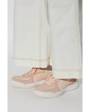 Moncler 'City Trek Low Top' Sports Shoes - Pink