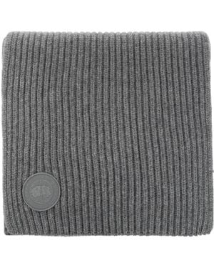 Canada Goose Wool Scarf With Appliqué Logo - Grey