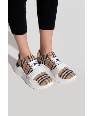 Burberry Sneakers With Logo - Black