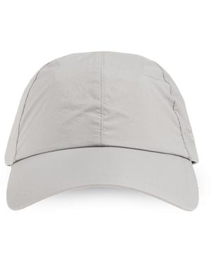 On Shoes Baseball Cap - White