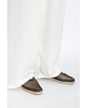 Alaïa Espadrilles With Strap - White