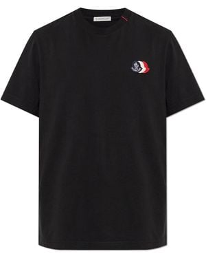 Moncler T-Shirt With Logo Patch - Black