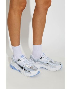Nike 'Zoom Vomero 5 Chrome' Sports Shoes - White