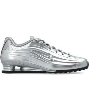 Nike Sports Shoes "Shox Z" - White
