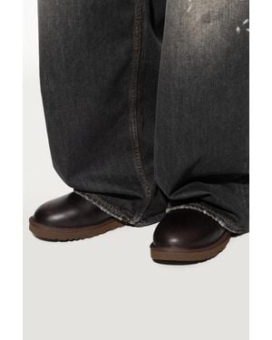 UGG Snow Boots "Classic Ultra Mini" - Black