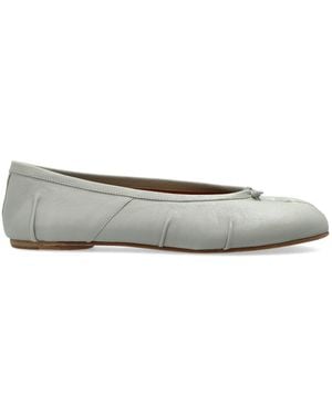 Maison Margiela Leather Ballet Flats With 'Tabi' Cut-Out - Grey