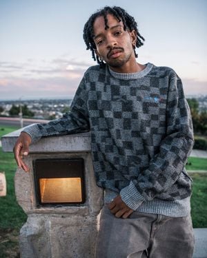 Volcom Featured Artist Antonio Carrau Sweater - Gray