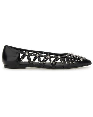 Ash Dancer "Bazaar Encore - Black