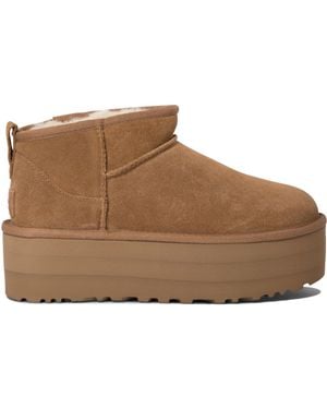 UGG Boots - Brown