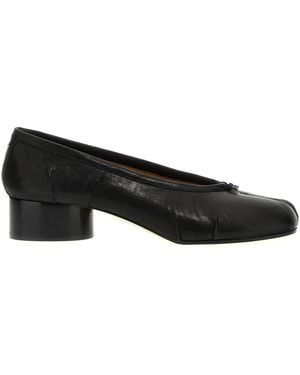 Maison Margiela Flat Shoes in Black | Lyst