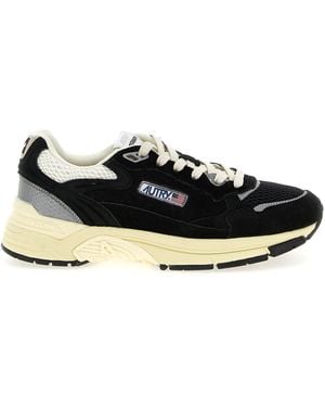 Autry Hyperway Low Trainers Black