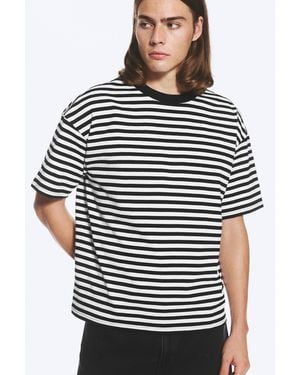 Weekday Loose Fit T-Shirt - Black