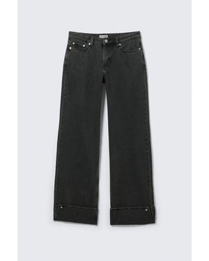 Weekday Ample Low Rise Loose Wide Cuff Jeans - White