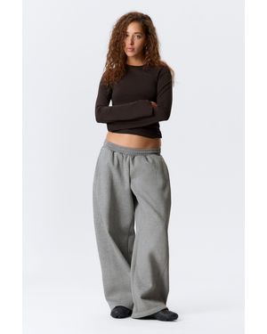 Weekday Loose Cutline Cotton Fleece Joggers - Grey