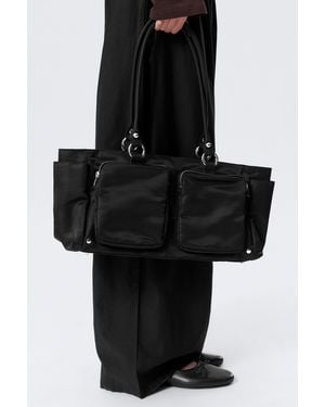 Weekday Medium Shoulder Bag With Pockets - Black