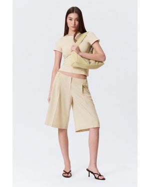 Monki Loose Low Rise Three-Quarter Length Suiting Shorts - Natural