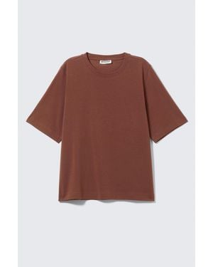 Weekday Kastiges T-Shirt Perfect - Braun